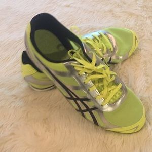 Asics Men's Hyper MD 5 Track Shoe